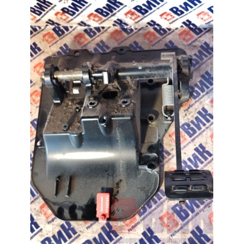 Блок педалей Renault T 002550 (293), 7482239553