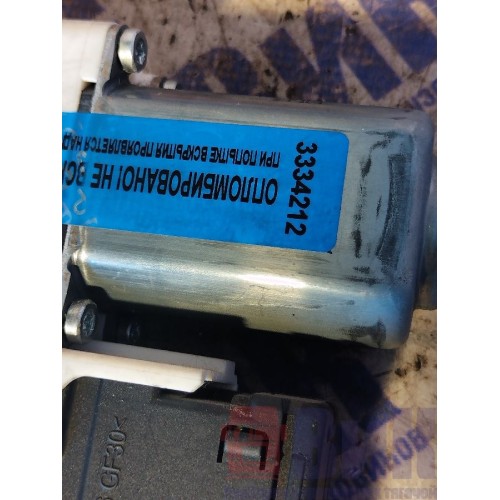 Моторчик стеклоподъемника Renault T 002550 RH (212), 74062949-1