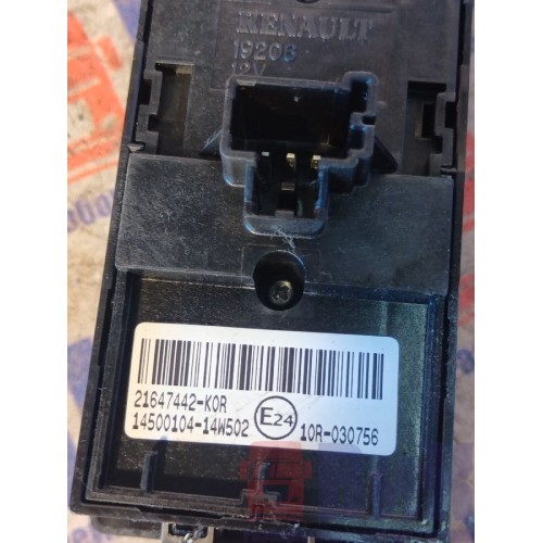 Блок управления стеклоподъемником Renault T 002550 RH (157), 21647442-1