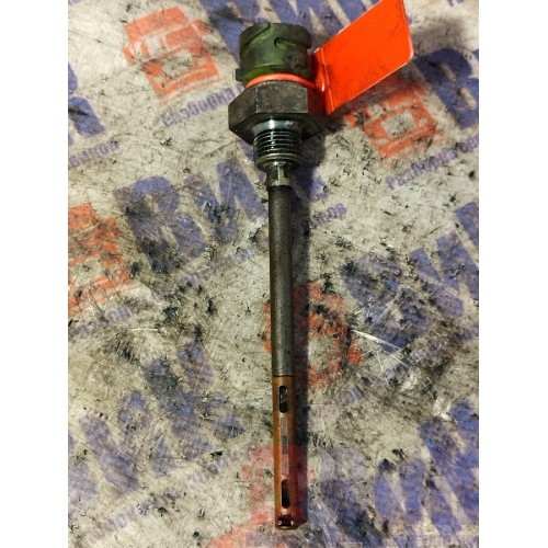 Датчик уровня масла Renault Mack 390 Magnum 008198 (889), -1