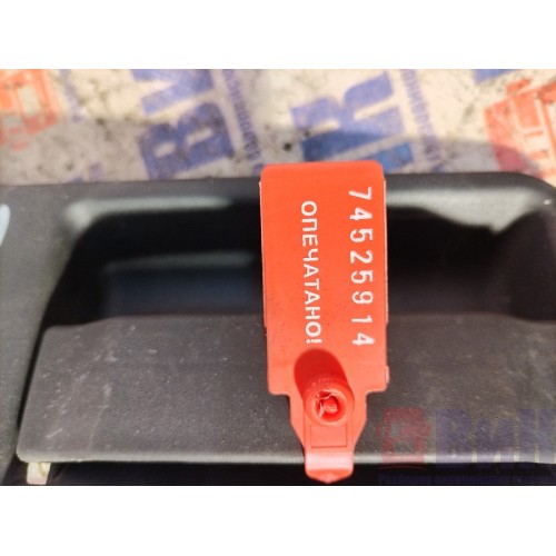 Ручка открывания двери Volvo FH 13 103098 наружняя RH (914), -1