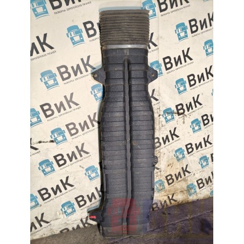 Воздухозаборник Volvo FH 13 103098 с гофрой деф. (839), 1676678-3