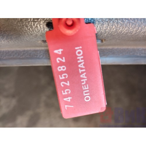 Накладка на стойку стекла Volvo FH 13 103098 внутренняя RH (824), 20760125-2