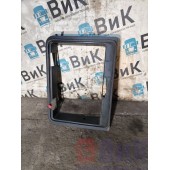 Накладка (рамка) инструментального ящика Volvo FH 13 103098 RH (800)