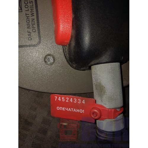 Замок двери ночной DAF 105 946058 (комплект LH/RH) внутренний  (334) (314), 1778878 1778-6