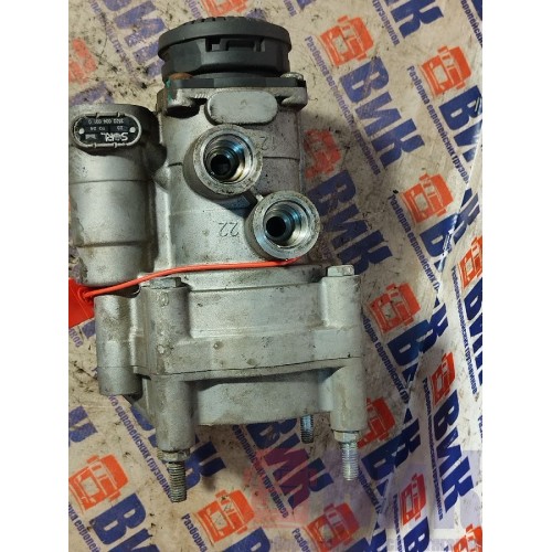 Кран управления тормозами прицепа DAF 95 505586 механический неориг. (714), 35220040010-4