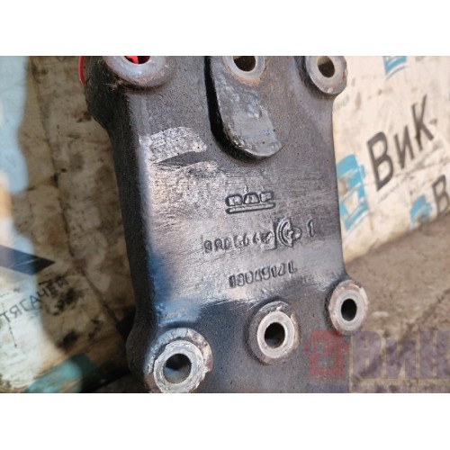 Кронштейн передней рессоры DAF 95 505586 задний LH (521), 1304512-4