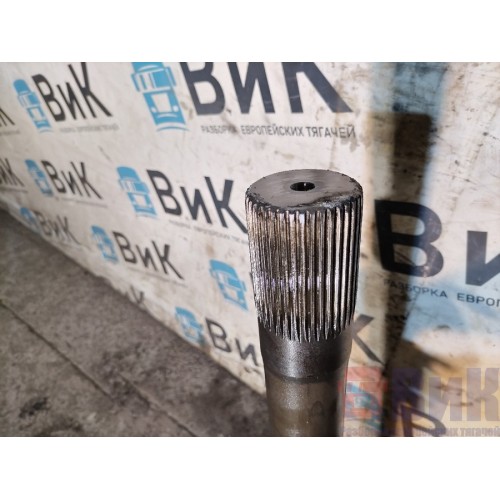 Полуось без блокировки DAF 95 505586 96см 40 зуб (553), 1240874-1