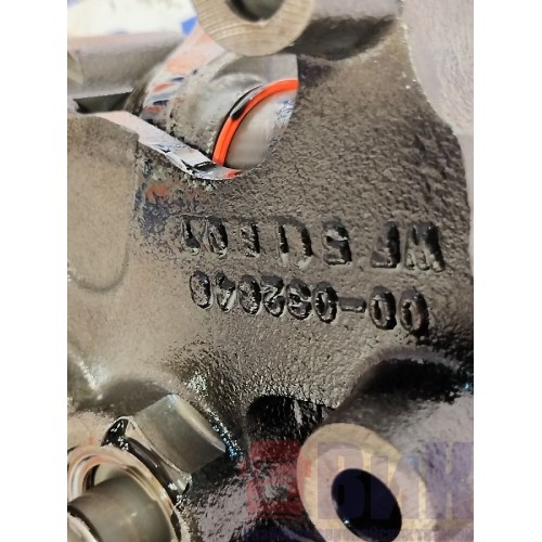 Ось коромысел (в сборе) с рокерами DAF 105 MX340 №А061486 (364), 00032646-5