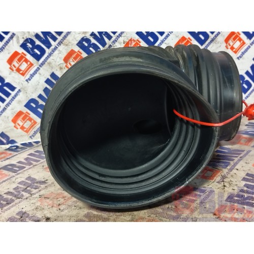 Патрубок воздушного фильтра DAF 105 MX340 №А061486 резиновый (360), 1667631-4