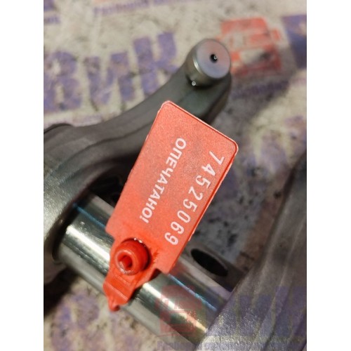 Ось коромысел (в сборе) с рокерами MAN D2066 LF40 №50529510812954 (069), -2