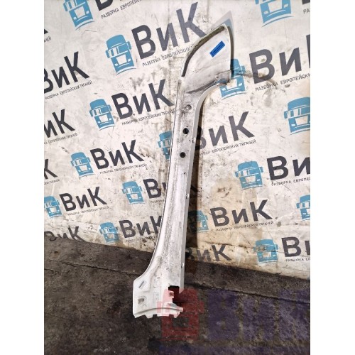 Накладка на стойку лобового стекла MAN TGA 460698 ш.к. RH (082), 