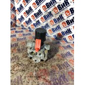 Кран ускорительный Scania P340 058944 DC12 Wabco (746)