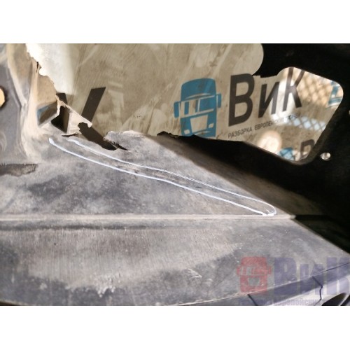 Бампер Iveco Stralis 380549 передний с деф. (552), 504173474-2