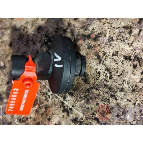 Датчик давления воздуха Iveco Stralis 380549 (в корпус воздушного фильтра) (553), 