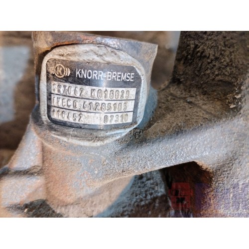 Суппорт передний Iveco Stralis 380549 RH (556), 41285185-9