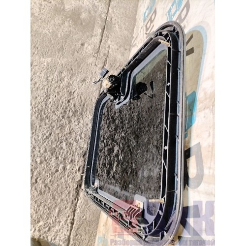 Люк Iveco stralis 240542 электрический (557), 504026263-4