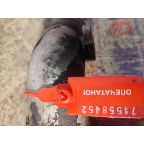 Патрубок угловой теплообменника КПП Iveco Stralis 380549 ZF (452), -2