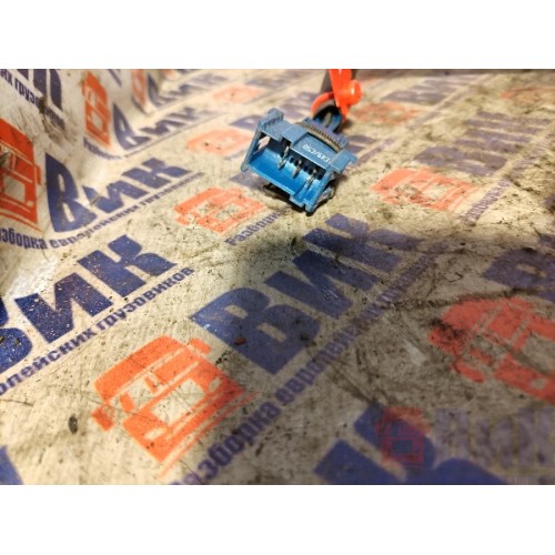 Замок инструментального ящика Scania Cr19 037773 (374), 1880286-2