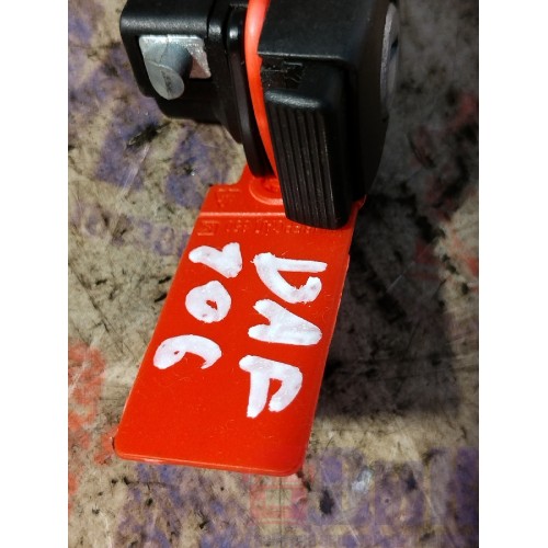 Замочек бардачка DAF 106 049232 (303), 