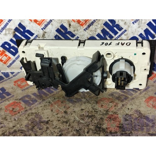 Блок управления климат-контролем DAF 106 049232 (621), 9001180-5