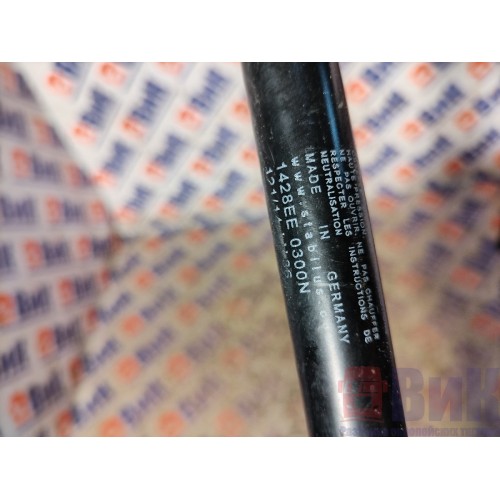 Газовый упор DAF 106 049232 спальника (223), -1