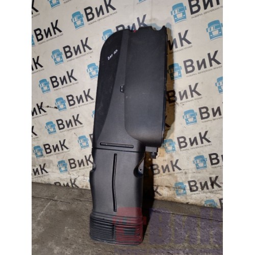 Воздухозаборник DAF 106 049232 (215), 1935598