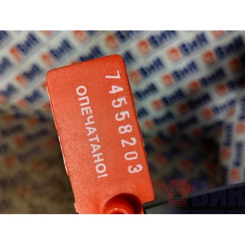 Заглушка накладки торпедо DAF 106 049232 (203), 1951832-2