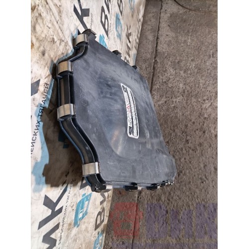 Крышка электроразъемов DAF 106 049232 в сборе (646), 1835755-7