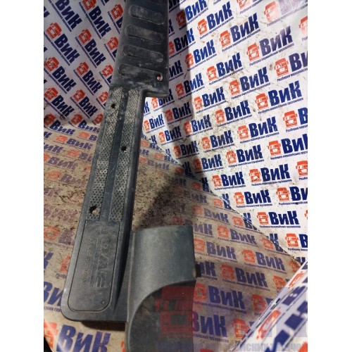 Накладка на порог DAF 106 049232 LH (158), 1867400-1