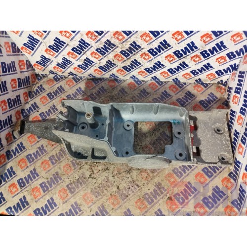 Кронштейн (проставка) кулисы салона DAF 106 049232 алюм. (108), -5