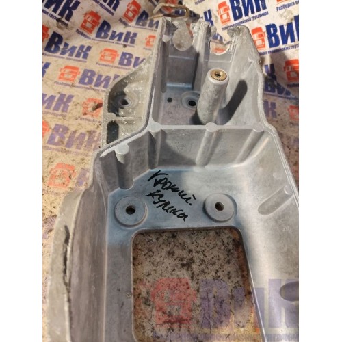 Кронштейн (проставка) кулисы салона DAF 106 049232 алюм. (108), -1