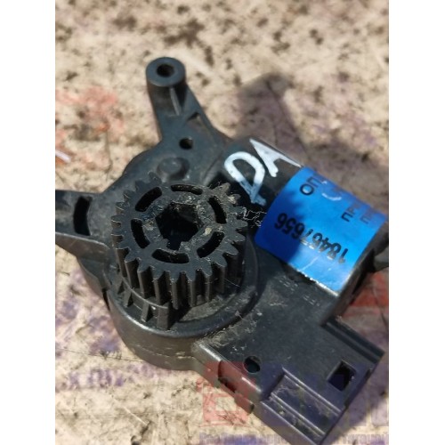 Моторчик заслонки отопителя (сервопривод) DAF 106 049232 (656), 5785003-4