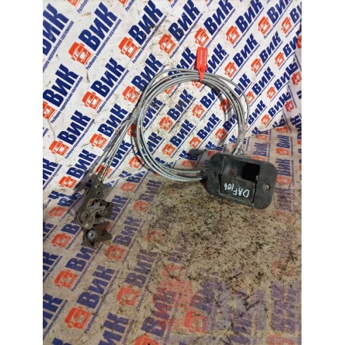 Замок капота DAF 106 049232 с тросиком и ручкой (078), 1857144-3
