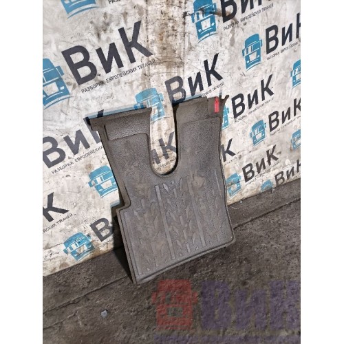 Коврик салона DAF 106 049232 водительский (072), 1832908-2