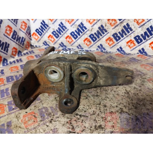 Кронштейн усилителя бампера DAF 85 CF 532175 RH (011), 1368878-7