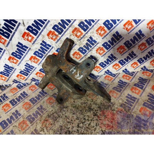 Кронштейн усилителя бампера DAF 85 CF 532175 RH (011), 1368878-2