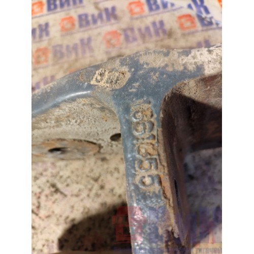 Кронштейн передней рессоры DAF 85 CF 532175 передний RH (027), 1361655-4