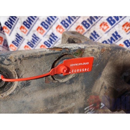 Кронштейн передней рессоры DAF 85 CF 532175 передний RH (027), 1361655-1