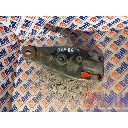 Кронштейн передней рессоры DAF 85 CF 532175 передний RH (027), 1361655-2