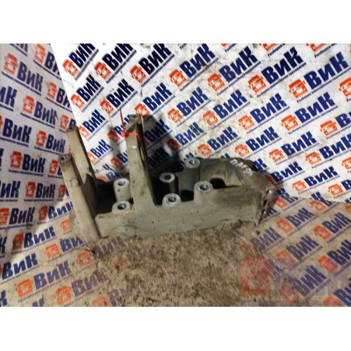 Кронштейн бампера DAF 85 CF 532175 RH (038), 1372806-1