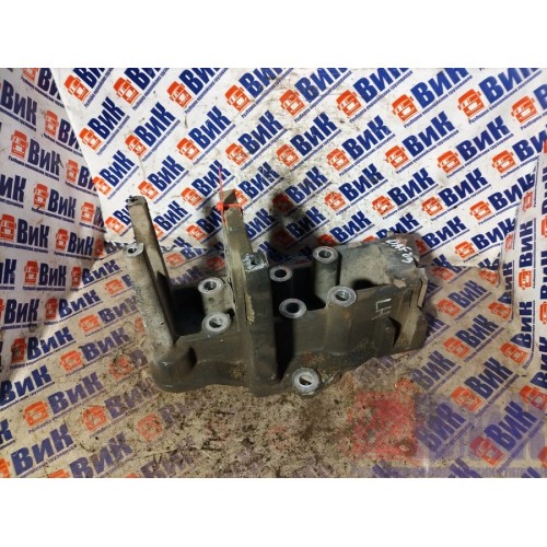 Кронштейн бампера DAF 85 CF 532175 LH (046), 1372805