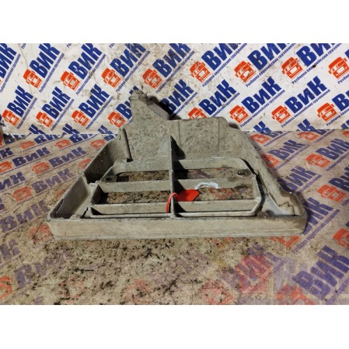 Кронштейн подножки DAF 85 CF 532175 RH деф. (042), -3