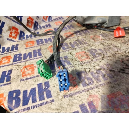 Замок зажигания DAF 105 с ключом деф. (914), 1736513-5