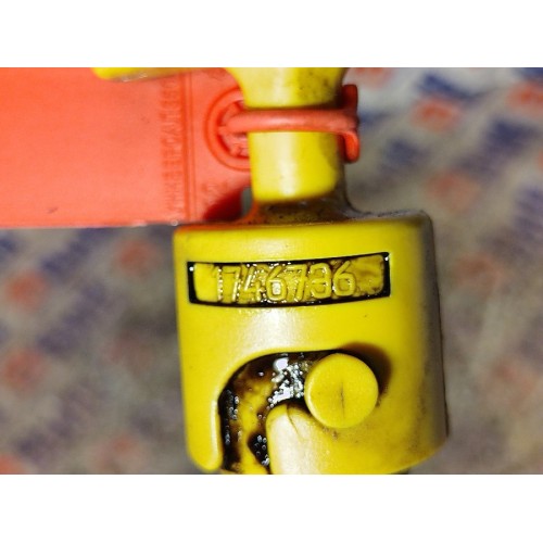 Щуп масляный DAF 105 МХ340 №А132516 в сборе с рубашкой (679), 1746736-3