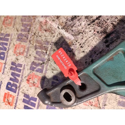 Кронштейн ролика Volvo FH 13 659084 D13С (478), 20497896-3