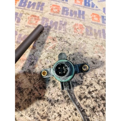 Датчик уровня масла Volvo FH 13 659084 D13С (534), 21521353-3