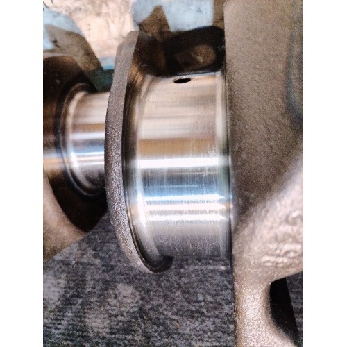 Коленчатый вал (коленвал) Renault DXI 11 (483), 7421022486-3