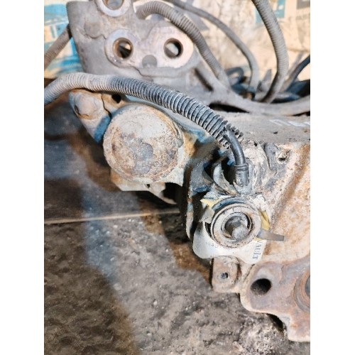 Суппорт передний Renault Premium 017163 MERITOR LH (232), -11