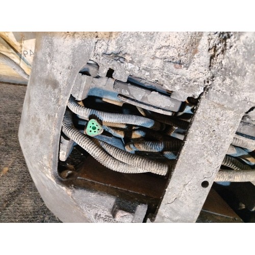 Суппорт передний Renault Premium 017163 MERITOR LH (232), -2